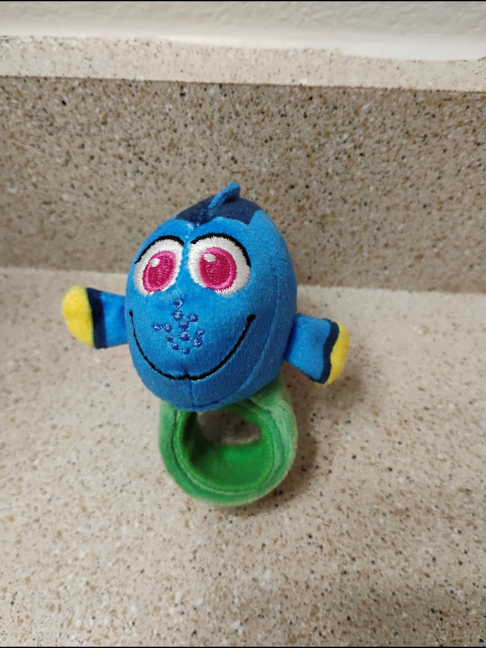Disney Dory Cutie Cuff